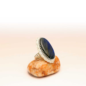 Sterling Silver Ring with stunning cobalt blue Labradorite Stone