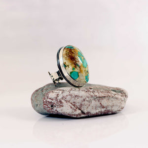 Green Turquoise Sterling Silver Ring with Figural Shank