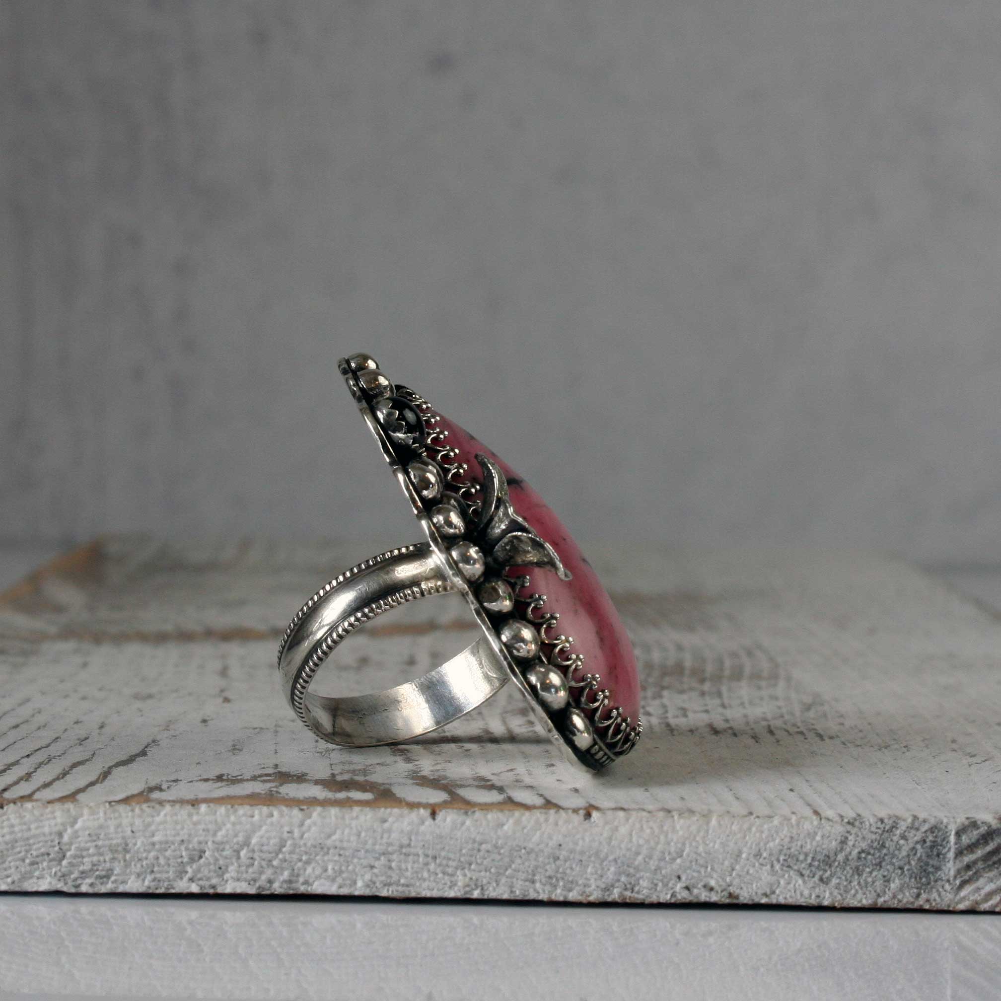 Black Onyx and Pink Tourmaline Flower and Leaf Ring AR-2047 – Its Ambra